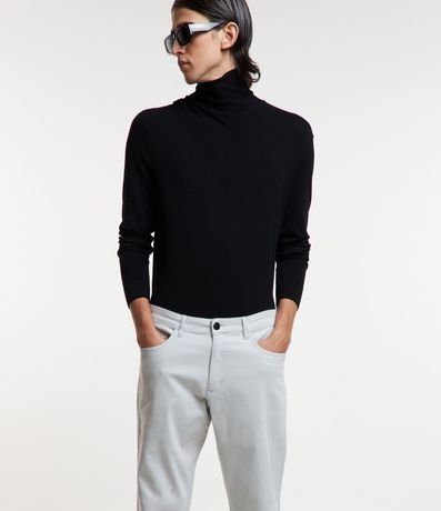 Pantalón en Sarga con Bolsillos 2