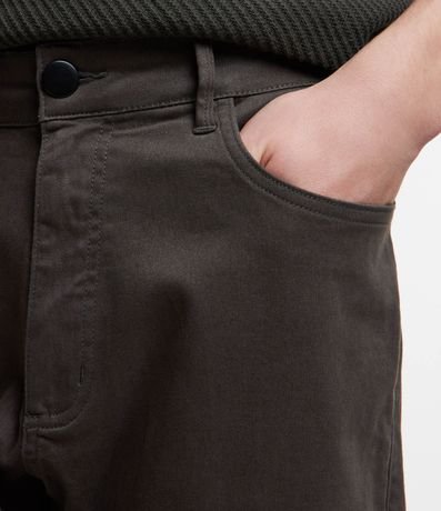 Pantalón en Sarga con Bolsillos 3