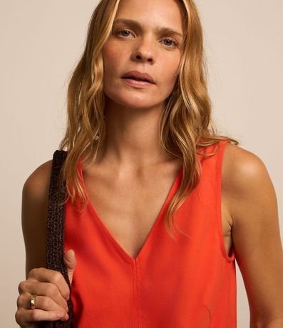 Musculosa en Viscosa con Escote V 5