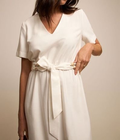 Vestido Corto en Viscosa con Cinturón Tejido con Abalorios 4