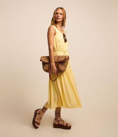 Vestido Midi Evasé sin Manga en Viscolino con Cinturón de Cordón y Detalles 2