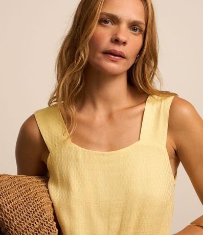 Vestido Midi Evasé sin Manga en Viscolino con Cinturón de Cordón y Detalles 3