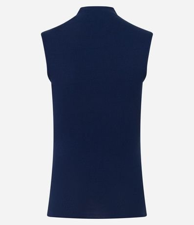 Blusa en Viscosa con Cuello Alto y Textura Acanalada 7