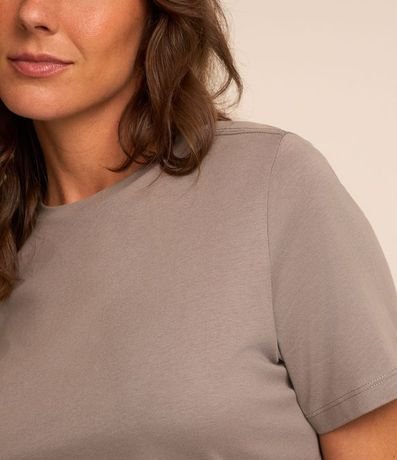 Remera Básica en Media Malla 3