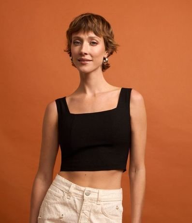 Blusa Cropped en Crepé con Breteles Anchos