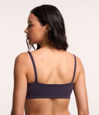 Top Deportivo en Poliamida con Breteles Finos 3