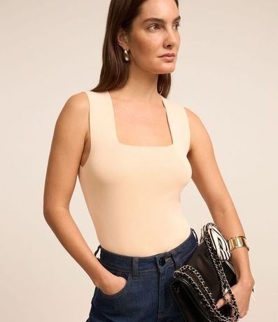 Blusa Cropped en Punto con Escote Cuadrado 1