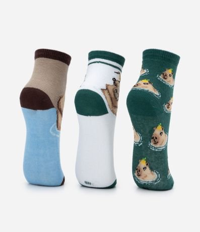Kit 03 Medias Infantiles Caña Mediana con Estampa de Carpinchos - Talle 23 al 34 3