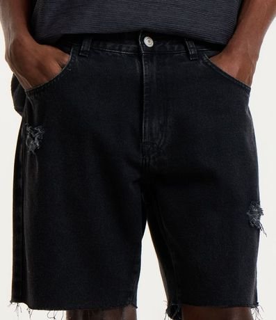 Bermuda Slim Jeans con Desgastes y Barra a Hilo 2