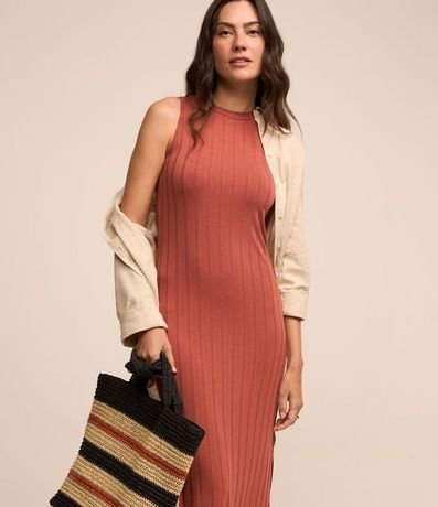 Vestido Midi en Viscosa con Cuello Alto Básico y Acanalado