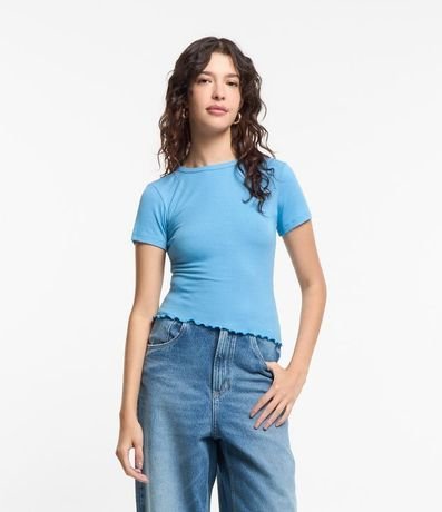 Blusa en Viscosa Texturizada y con Bajo Ondulado