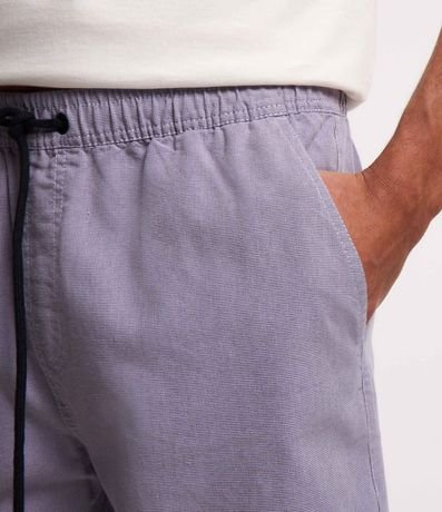 Bermuda Texturizada con Cintura Elástica y Cordón para Ajuste 4