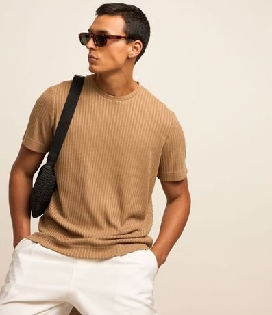 Remera Regular con Textura Acanalada y Bajo Ancho 5
