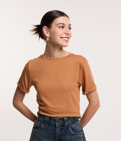 Blusa Básica en Viscosa con Manga Dobrada 2