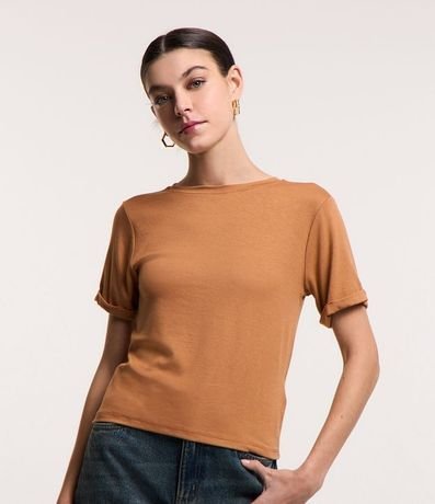 Blusa en Viscosa con Manga Plegada 5