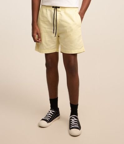 Bermuda en Sarga con Cintura Elástica 3