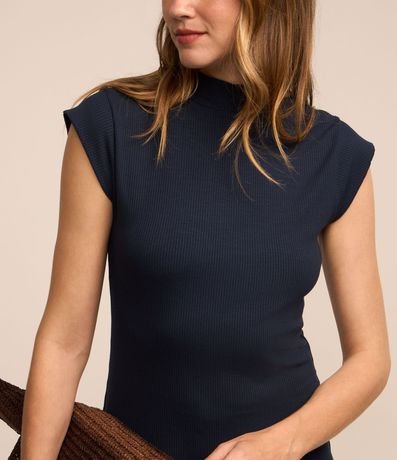 Vestido Midi sin Manga en Rib con Cuello Alto 2