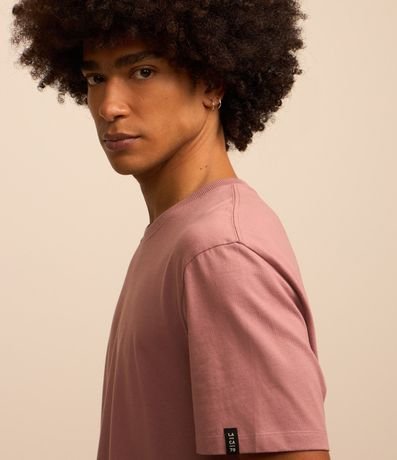 Remera Comfort Básica en Tejido Texturizado 4
