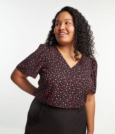 Blusa en Crepé Estampado de Corazones y Manga Abullonada Curve & Plus Size