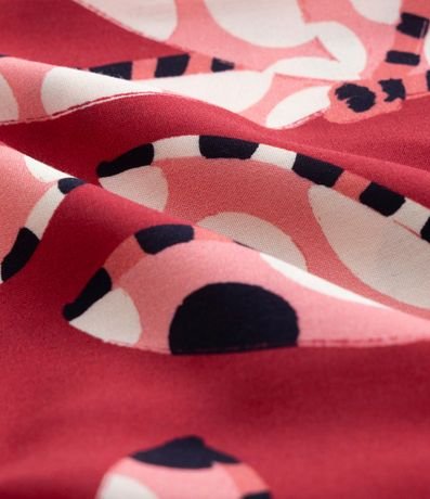 Blusa Manga 3/4 en Viscosa con Flores Estampadas Curve & Plus Size 7