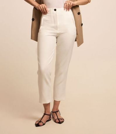 Pantalón Carrot Sastrería con Cintura Alta y Botón Contrastante 3