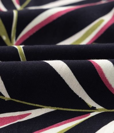 Pantalón Pantalona en Viscosa Estampada de Follaje Curve & Plus Size 7