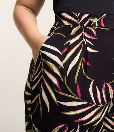 Pantalón Pantalona en Viscosa Estampada de Follaje Curve & Plus Size 4