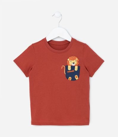 Remera Infantil con Estampado de León en el Bolsillo - Talle 1 a 5 años