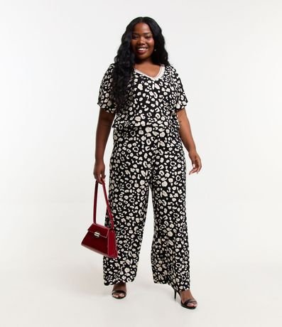 Blusa en Crepé con Estampa de Manchas y Cuello V Curve & Plus Size 2