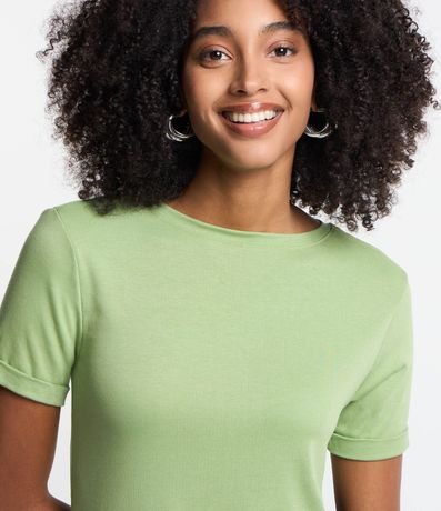 Blusa Básica en Viscosa con Manga Dobrada 5