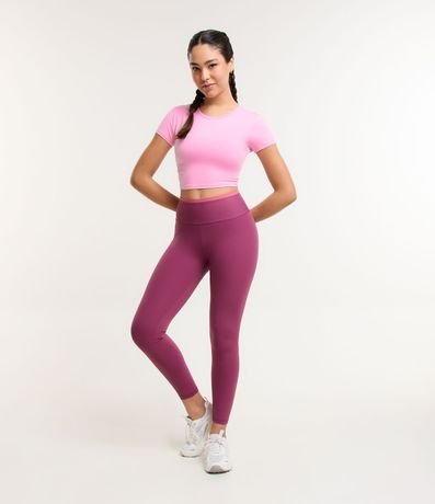 Remera Cropped Deportiva con Diferencial Tacto Suave 2