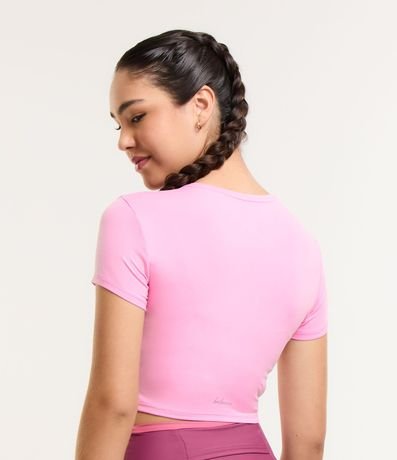 Remera Cropped Deportiva con Diferencial Tacto Suave 3
