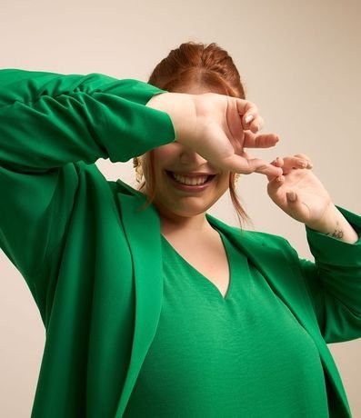 Blazer Alargado en Crepé con Manga Fruncida Curve & Plus Size 4