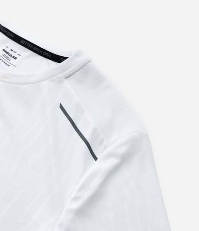 Remera Deportiva Tecnologia Dry con Estampa Heat Print 8