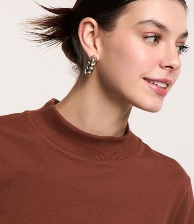 Blusa en Algodón con Cuello Alto y Manga Corta 4