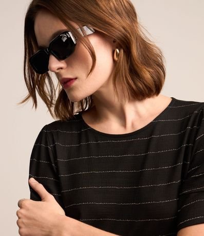 Blusa en Viscosa con Estampado Rayado en Hilo Metalizado 4