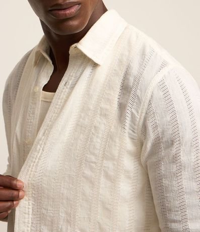 Camisa Regular en Algodón con Textura y Agujeritos 5