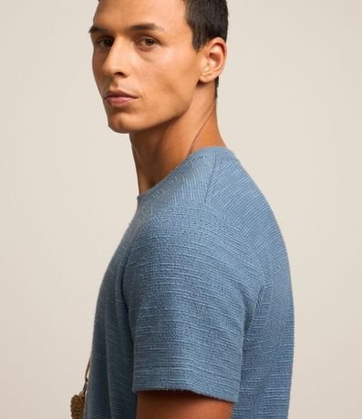 Remera Regular en Media Malla con Textura Diferenciada 3