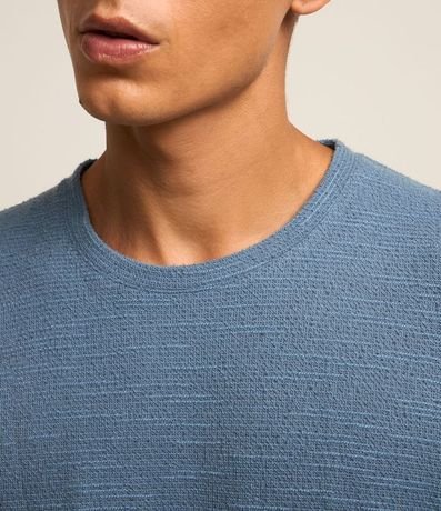 Remera Regular en Media Malla con Textura Diferenciada 5