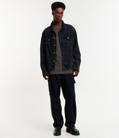 Campera Regular en Jeans Desteñido con Botones y Bolsillos en el Pecho 2