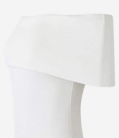 Blusa Hombro a Hombro en Rib con Escote Plegado 6