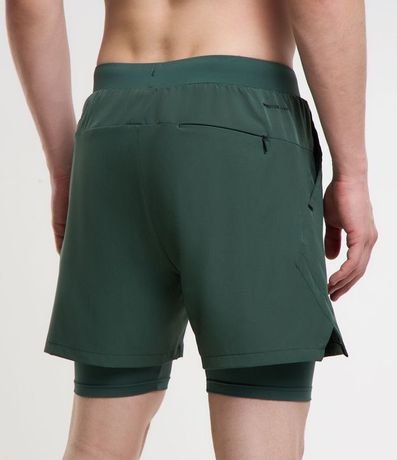 Bermuda Deportiva con Short de Compresión 3