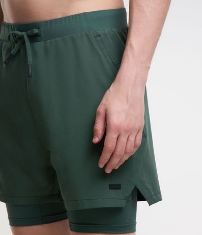 Bermuda Deportiva con Short de Compresión 4