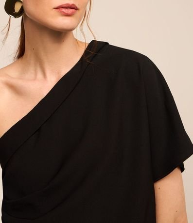 Blusa Hombro Solo en Crepé con Escote Degagê 4
