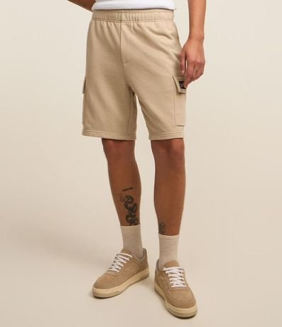 Bermuda en Tela French Terry con Bolsillo Cargo 3