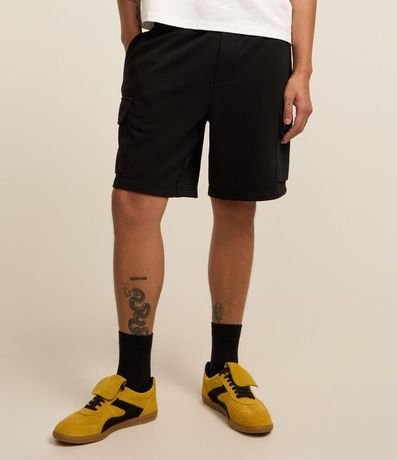 Bermuda en Tela French Terry con Bolsillo Cargo 3