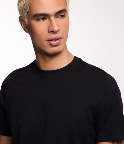 Remera Regular Básica en Algodón 4