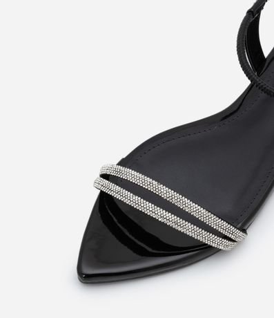 Sandalia Plana con Punta de Hoja y Tiras de Strass 4