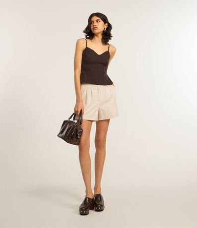 Short en Sastrería con Pliegues y Bolsillos 3