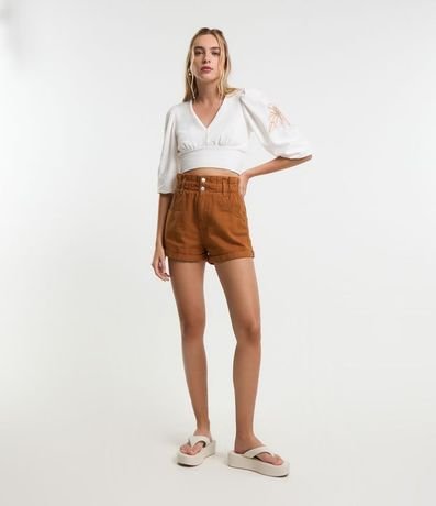 Short Baggy en Sarga con Fruncido en la Cintura y Bajo Plegado